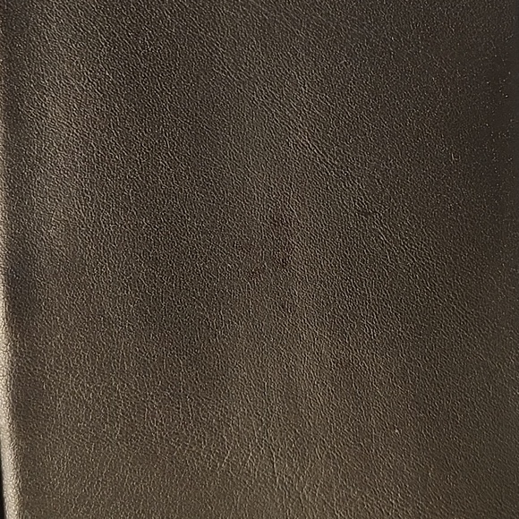 Elegant Black Satchel Bag - Picture 12 of 12